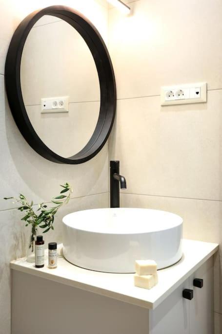 Villa Constantino With Heated Pool Kato Gouves 외부 사진