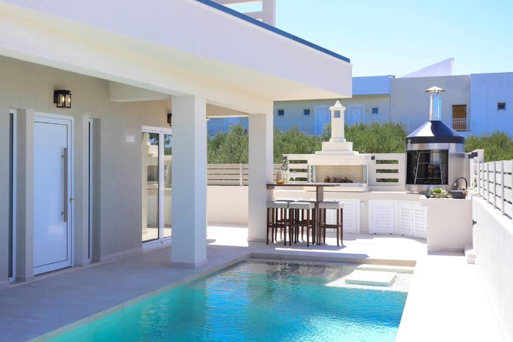 Villa Constantino With Heated Pool Kato Gouves 외부 사진