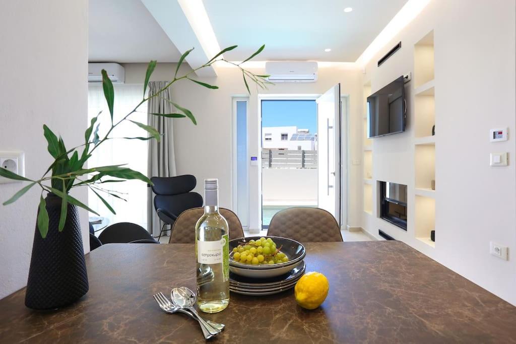 Villa Constantino With Heated Pool Kato Gouves 외부 사진